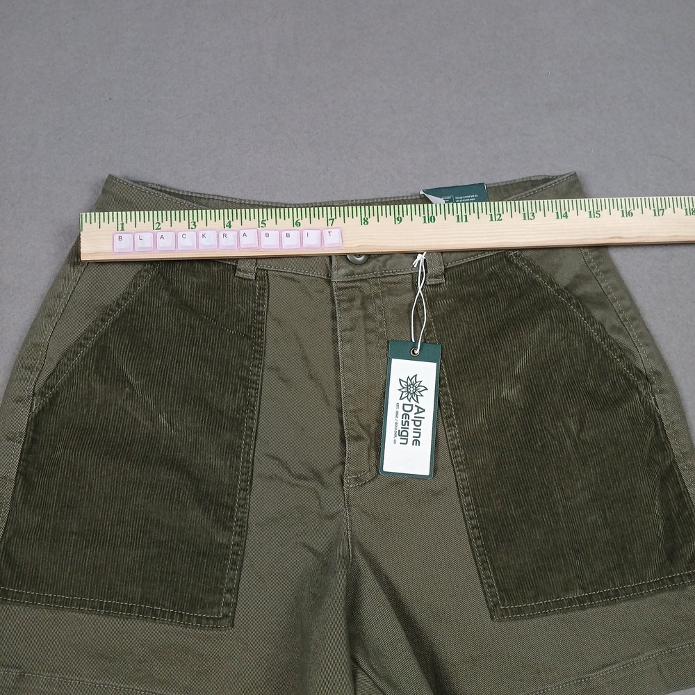 NWT Alpine Design Women's Shorts Size 8 Olive Green High Rise 5" Corduroy Pocket - Picture 2 of 6